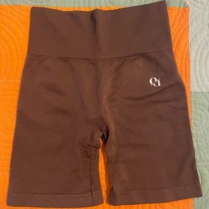 OwnU scrunch shorts